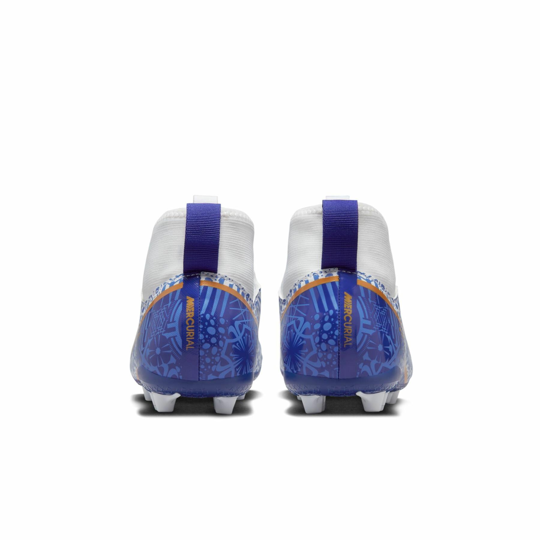 Scarpe da calcio per bambini Nike. Jr. Mercurial Zoom Superfly 9 Academy CR7 AG